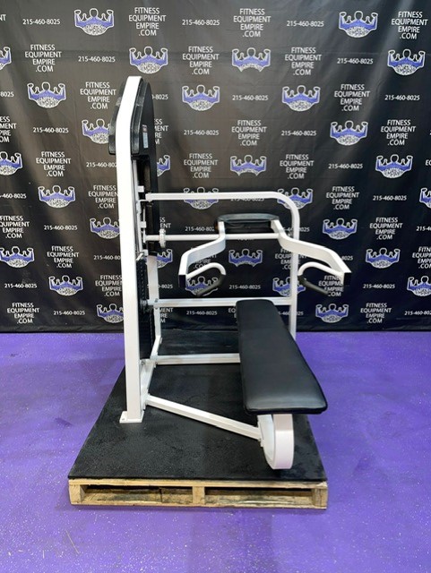web17-4-2.jpg Nautilus First Generation Chain Driven Low Friction Chest Press w/360 lb. Stack – RARE