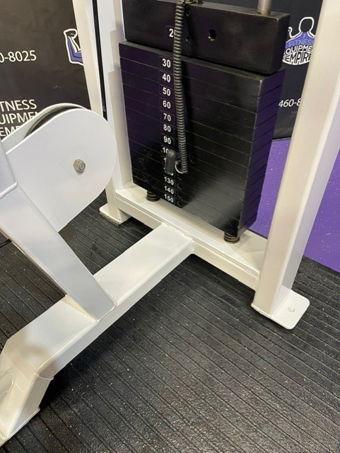 web17-5-4.jpg Nebula Standing Leg Curl – RARE