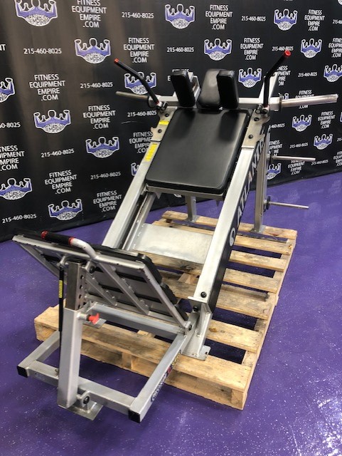 web18-5 Atlantis Linear Hack Squat w/Adjustable Footplate