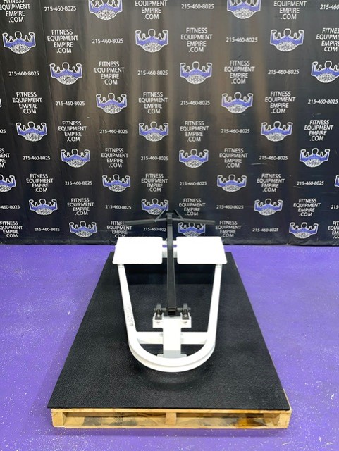 web19-1-3.jpg Streamline Multi Grip T Bar Row – RARE