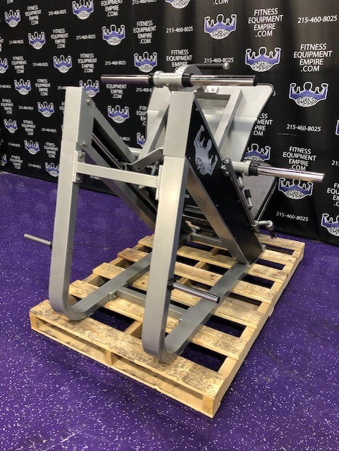 web19-13 BRAND NEW Empire 45 Degree Linear Platinum Leg Press – 4 Loading Horns