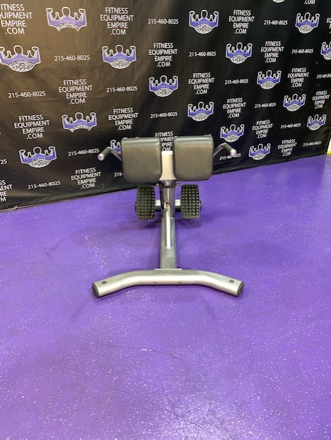 web19-15-5.jpg Life Fitness Signature Series 45 Degree Adjustable Hyper Extension