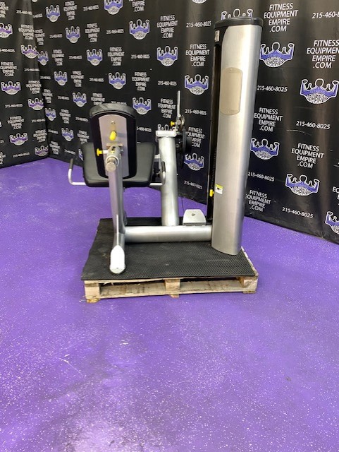 web19 FreeMotion Leg Extension w/ROM