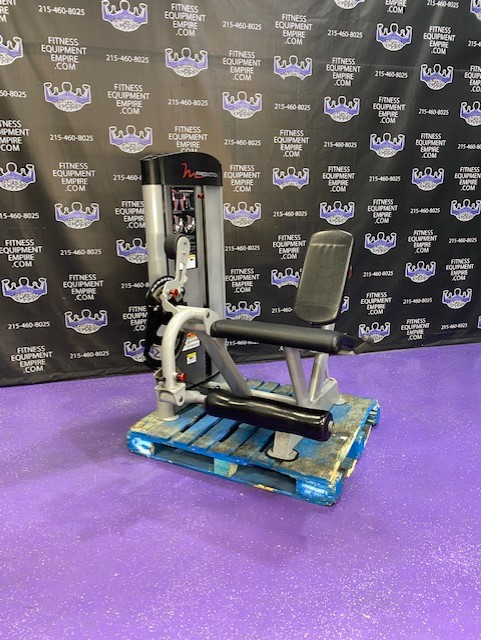 web2-1 Free Motion Epic Leg Extension