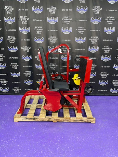 web2-24-3.jpg Strive Seated Leg Press
