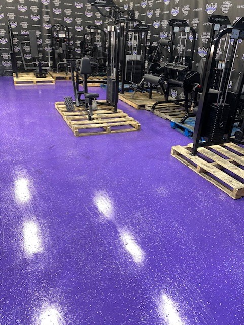 web2-8-2.jpg Life Fitness Pro Series 10 Unit Total Body Strength Circuit