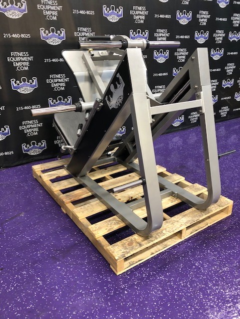 web20-12 BRAND NEW Empire 45 Degree Linear Platinum Leg Press – 4 Loading Horns