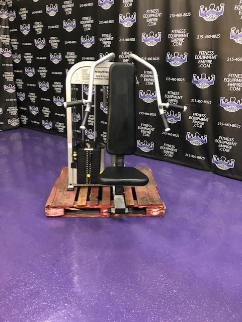 web20-19-1.jpg Nautilus Nitro Overhead Shoulder Press
