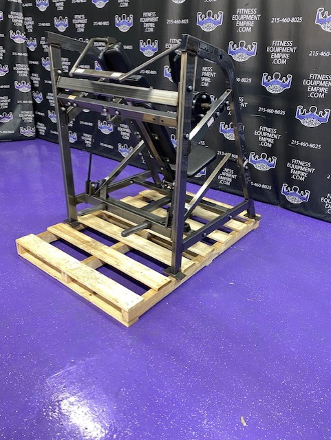 web20-19 Hammer Strength Plate Loaded Pullover