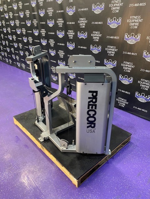 web21-1-4.jpg Precor Icarian FT332 ISO Lateral Row