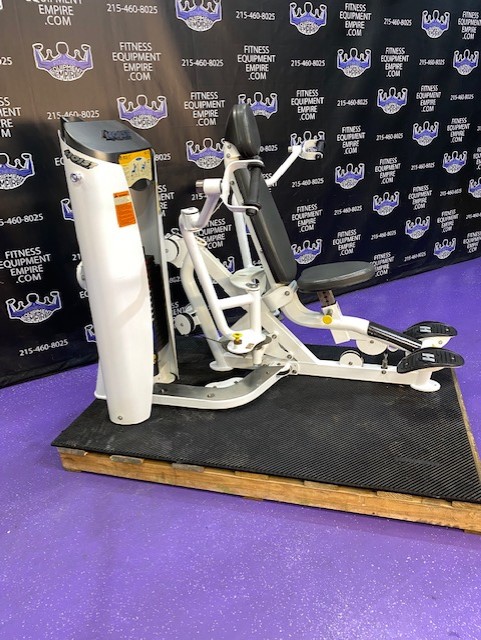 web21 Hoist Roc-It RS-1302 Converging Pec Fly