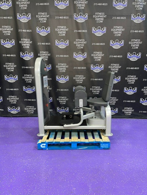 web21-8-2.jpg Star Trac Instinct Abductor/Adductor Inner & Outer Thigh Combo Machine