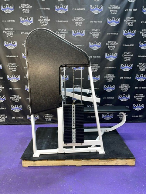 web24-1-2.jpg Nautilus First Generation Chain Driven Low Friction Chest Press w/360 lb. Stack – RARE