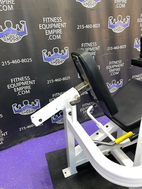 web24-18.jpg Tuff Stuff Commercial Leg Extension & Leg Curl Combo Machine