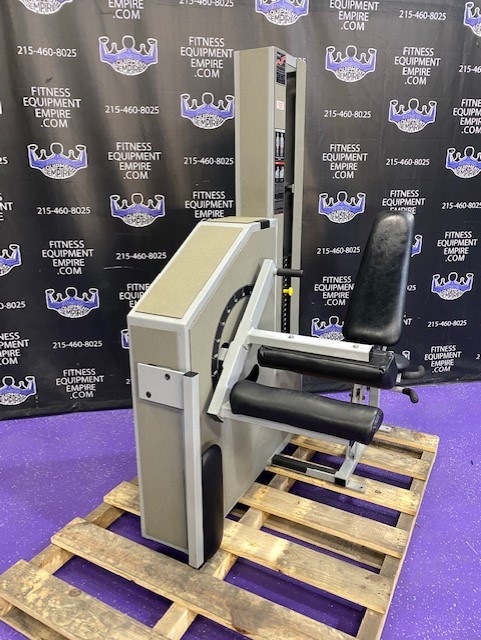 web24-4-3.jpg MedX Seated Leg Curl