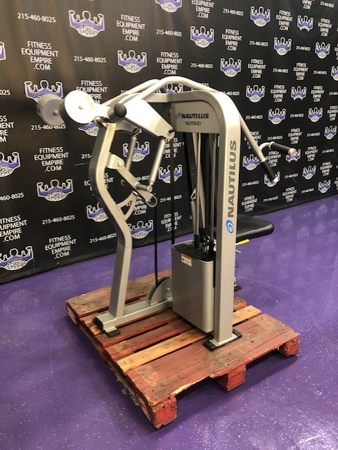 web25-17.jpg Nautilus Nitro Overhead Shoulder Press