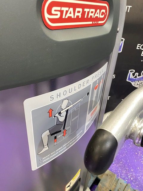 web25-4-3.jpg Nautilus Star Trac Overhead Shoulder Press