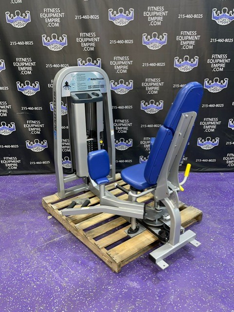 web26-1-2.jpg Nautilus Nitro Plus Abductor & Adductor Combo Machine – Inner & Outer Thigh – Immaculate