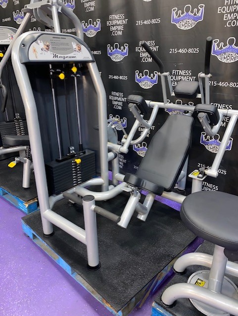 web26-11-3.jpg Magnum 9 Unit Total Body Strength Circuit