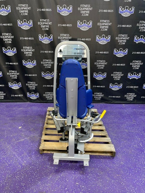 web27-1-1.jpg Nautilus Nitro Plus Abductor & Adductor Combo Machine – Inner & Outer Thigh – Immaculate