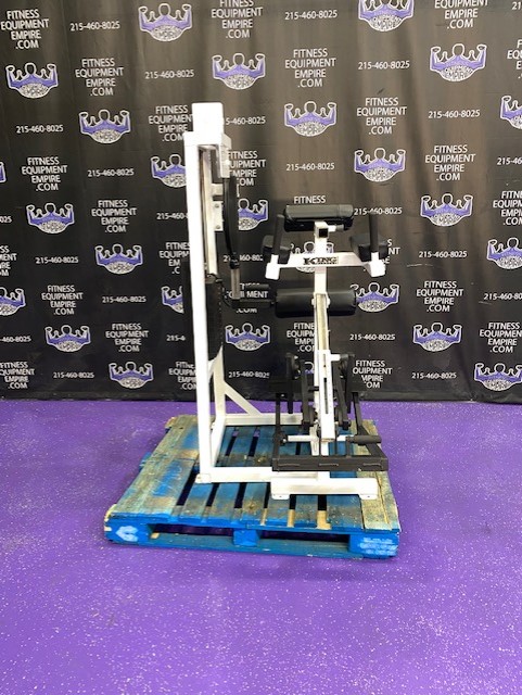 web28-1 King Glute-Inator Glute Kickback – EXTREMELY RARE – Immaculate Condition