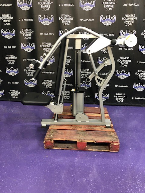 web28-14.jpg Nautilus Nitro Overhead Shoulder Press