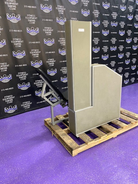 web29-2-2.jpg MedX Seated Leg Curl