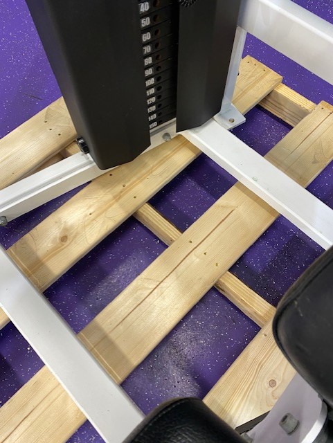 web29-8 Hammer Strength MTS ISO Lateral Decline Press