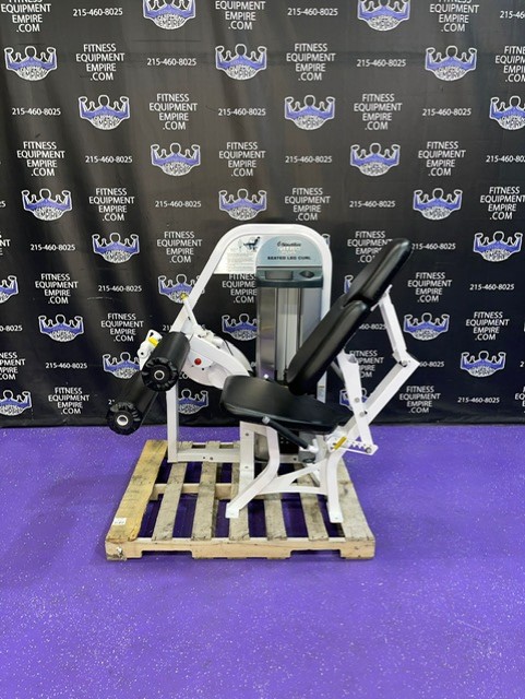 web3-2-7.jpg Nautilus Nitro Plus Seated Leg Curl