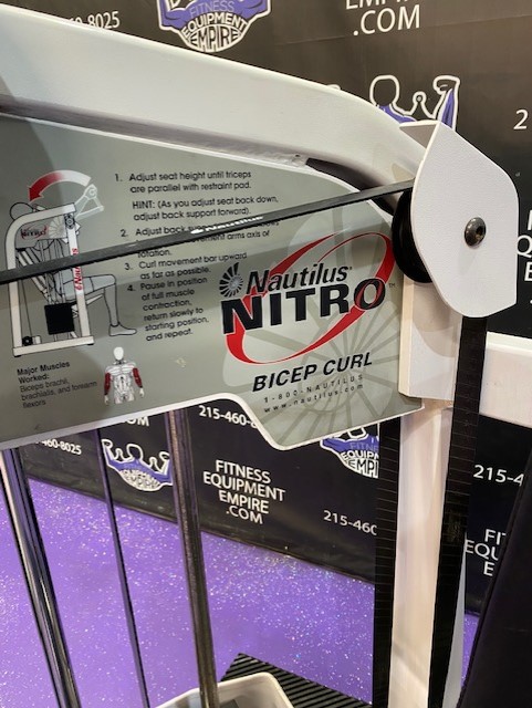 web3-29-1.jpg Nautilus Nitro Bilateral Bicep Curl