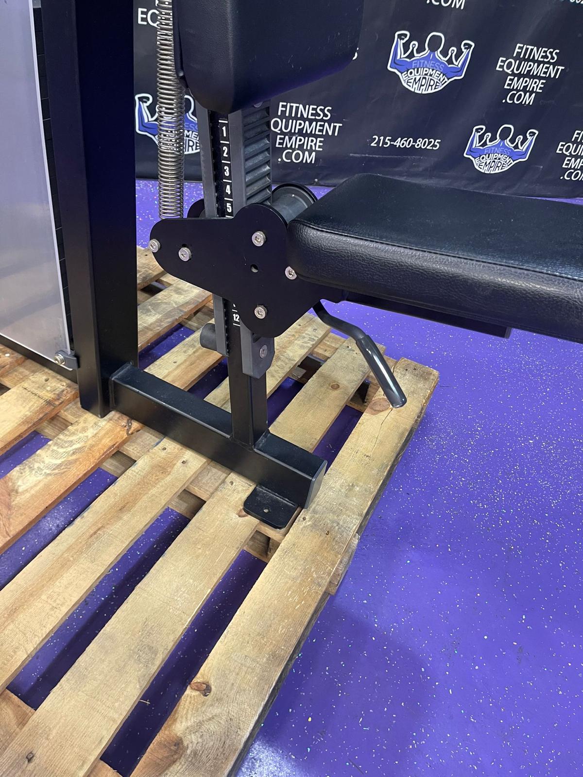 web3-34 Hammer Strength Select Pec Fly & Rear Delt Combo