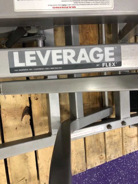 web3-9 FLEX FITNESS Plate Loaded Leverage Row