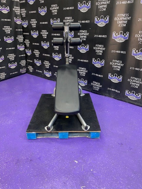 web31-3-3.jpg Cybex Eagle NX Adjustable Incline Decline & Flat Bench Abs Pressing & More