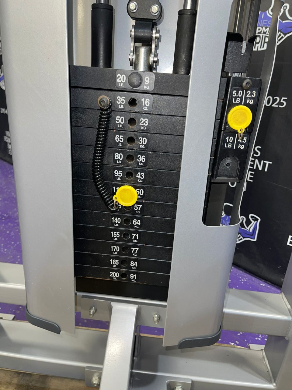 web33-1-5.jpg Nautilus Nitro Plus Abductor & Adductor Combo Machine – Inner & Outer Thigh – Immaculate