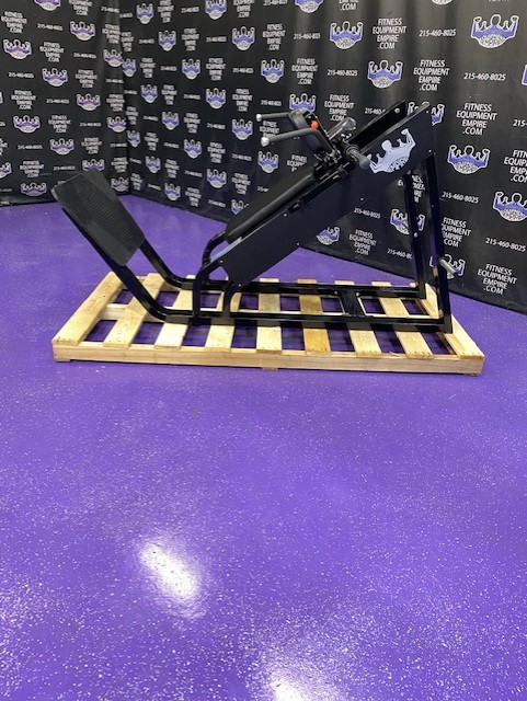 web33-1 BRAND NEW Empire 45 Degree Plate Loaded Linear Hack Squat