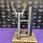Life Fitness Signature Series Lat Pulldown w/300 lb. Stack