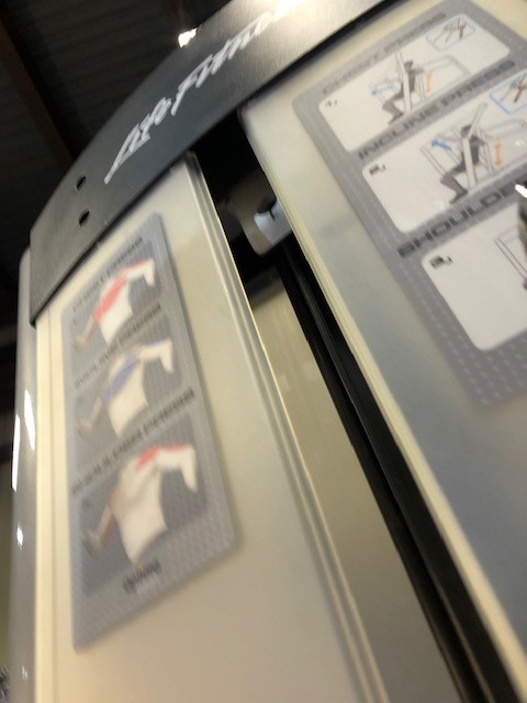 web33-7-4.jpg Life Fitness Optima Triple Press Chest – Incline- Shoulder
