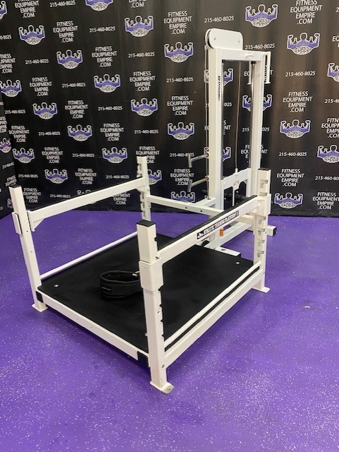 web35-1-4.jpg Westside Plate Loaded Belt Squat Dynamic