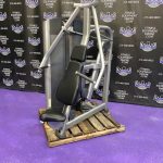 Life Fitness Signature Series Platinum Chest Press w/300 lb. Stack