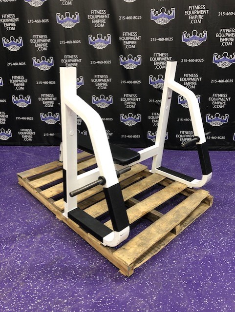 web39-1-5.jpg Precor Icarian Olympic Flat Bench Press – Built Like a Tank