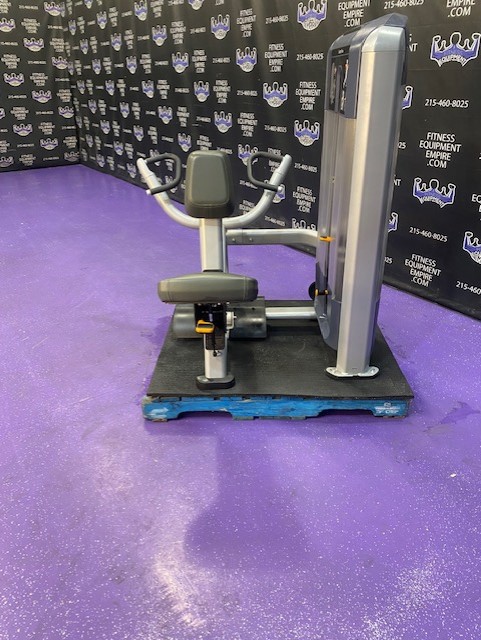 web4-2-8.jpg Precor Discovery Seated Row – Current & Latest Model