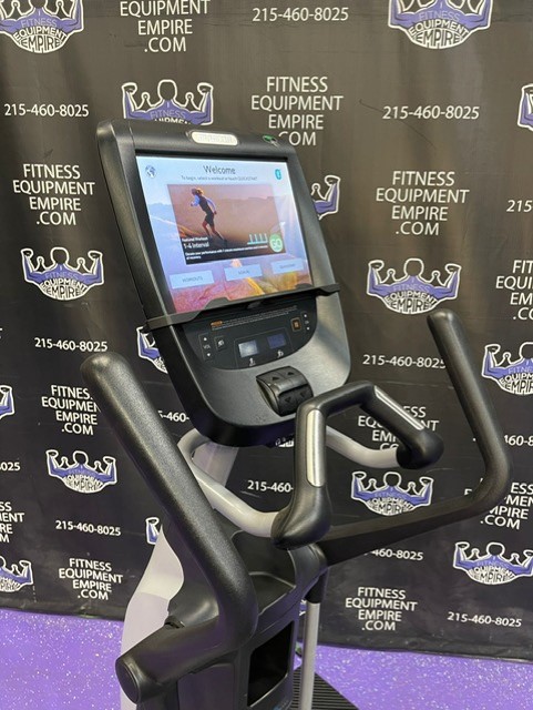 web4-46.jpg Precor 885 Version 2 Ellipticals w/P82 Consoles – Newest Models