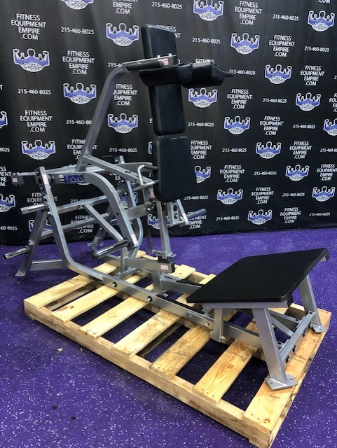 web42-5 Hammer Strength Plate Loaded Platinum V Squat
