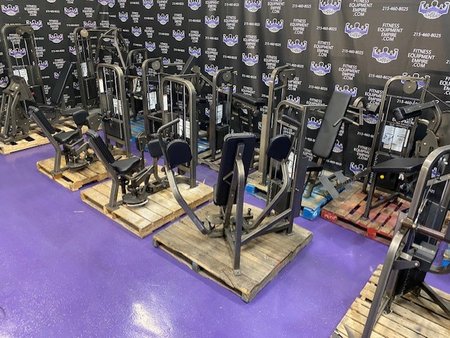 web46-2 Cybex 12 Unit Total Body Strength Circuit