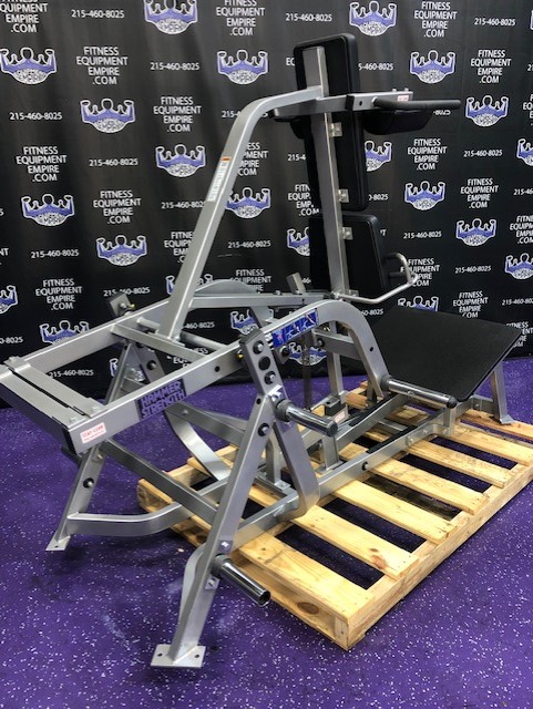 web46-5 Hammer Strength Plate Loaded Platinum V Squat
