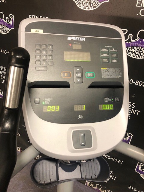 web47-10.jpg Precor UBK 815 Upright Bikes w/P10 Console