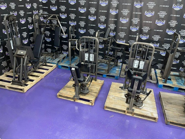 web48-2 Cybex 12 Unit Total Body Strength Circuit