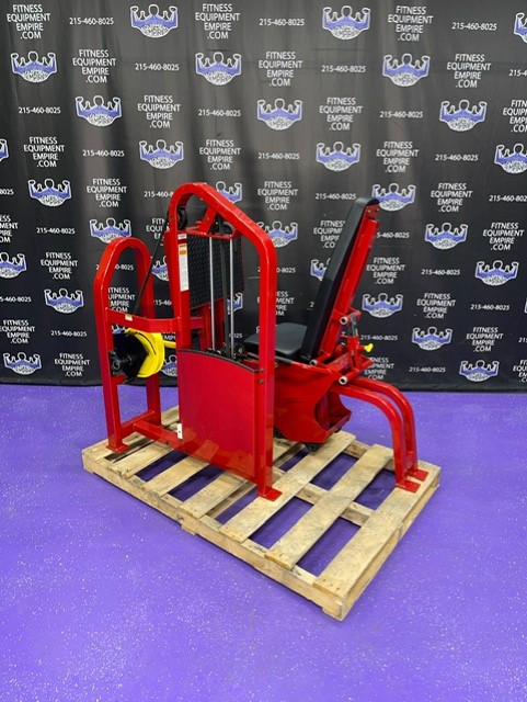 web5-24-2.jpg Strive Seated Leg Press