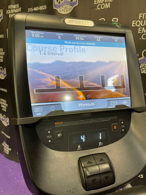 web5-45.jpg Precor 885 Version 2 Ellipticals w/P82 Consoles – Newest Models