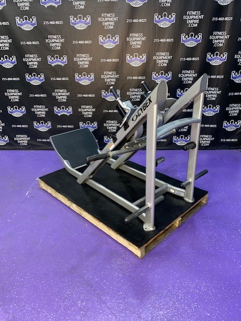 web5-8 Cybex Plate Loaded 45 Degree Linear Hack Squat